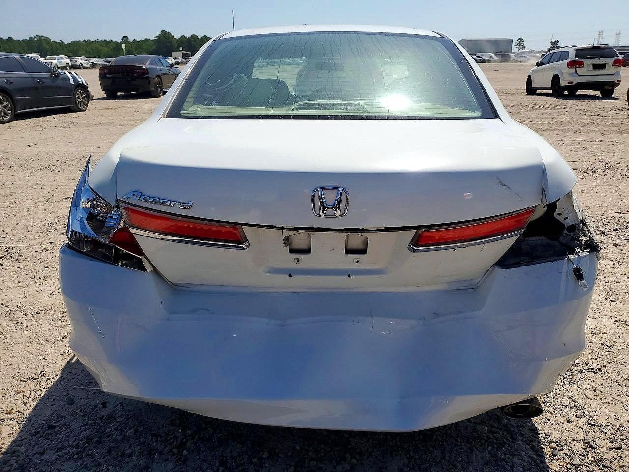 2012 Honda Accord Lx - Image 6