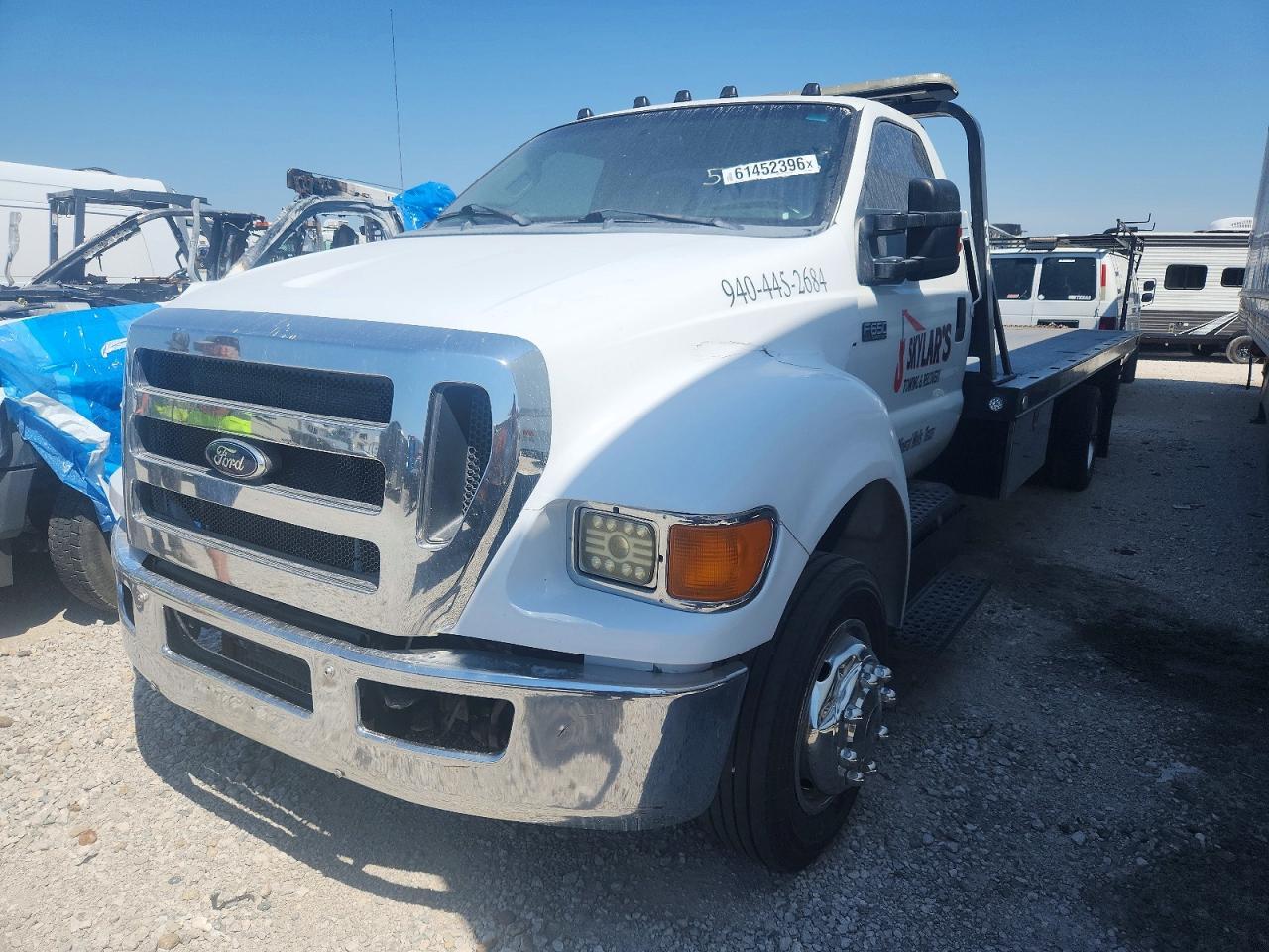 2012 Ford F650 Super Duty - Фото 2