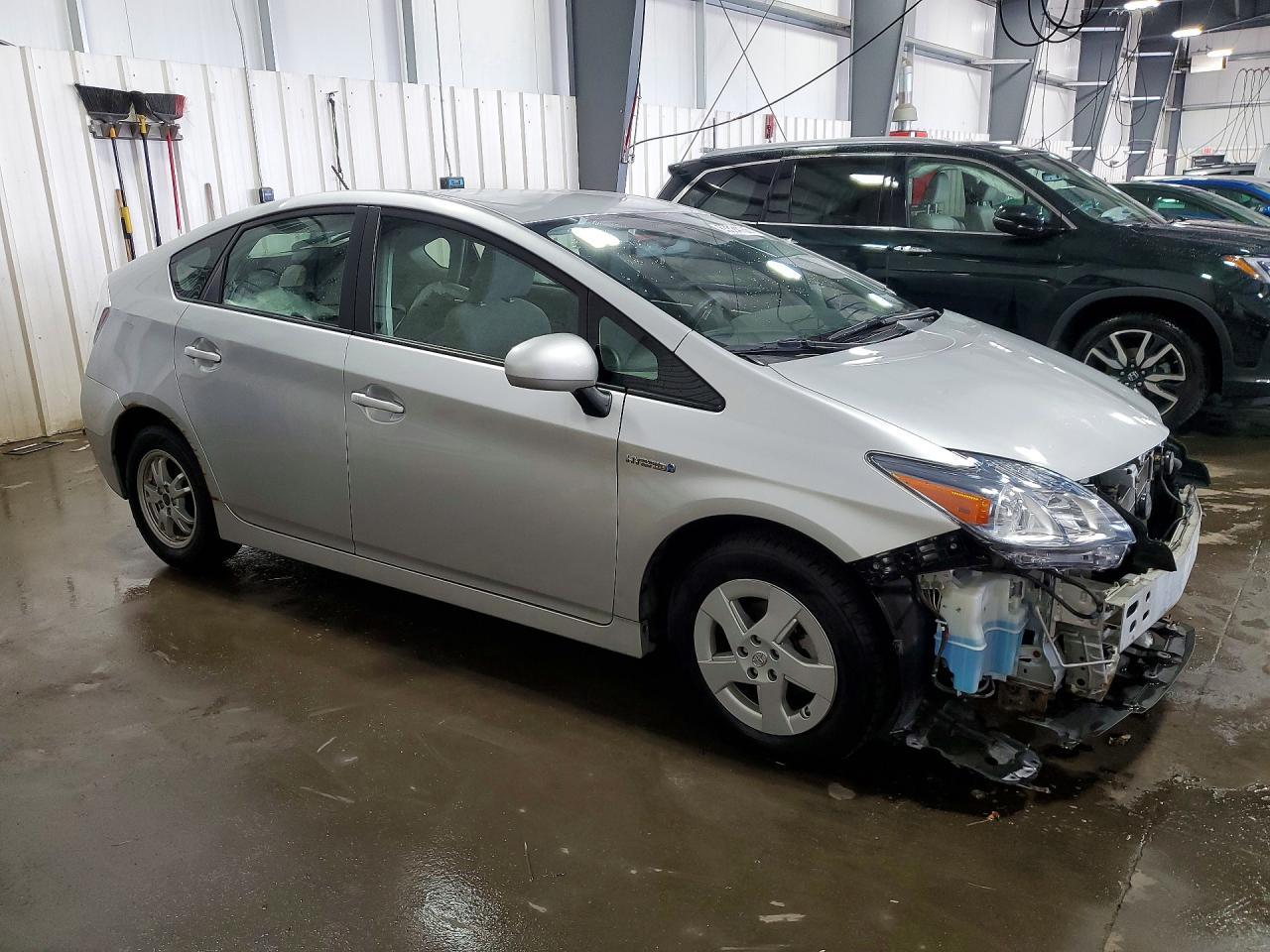 2010 Toyota Prius Ii - Фото 4