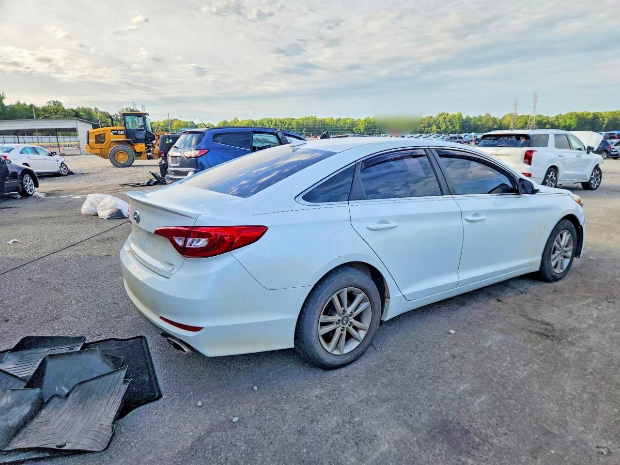 2016 Hyundai Sonata Se - Фото 3