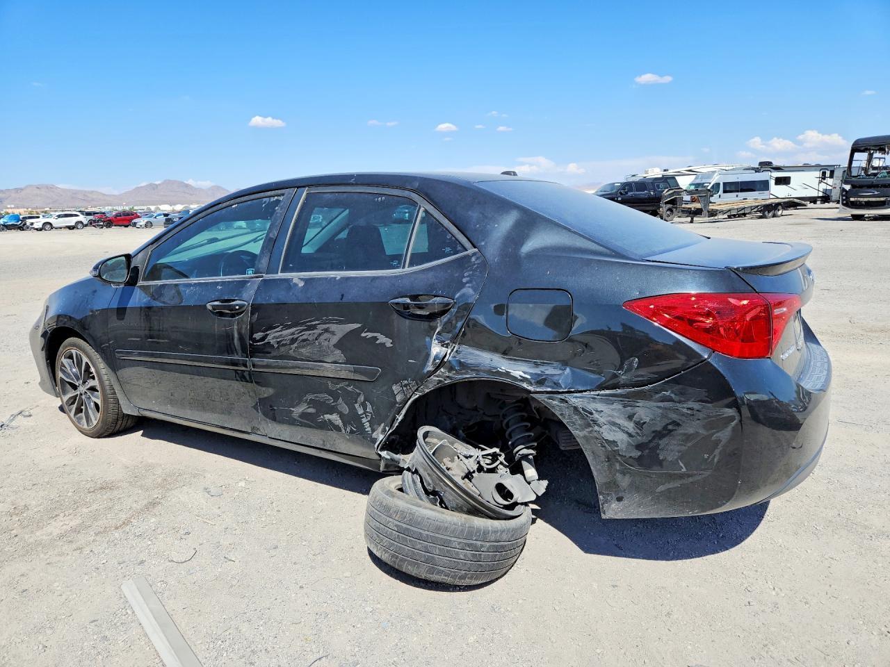 2019 Toyota Corolla Se - Image 2