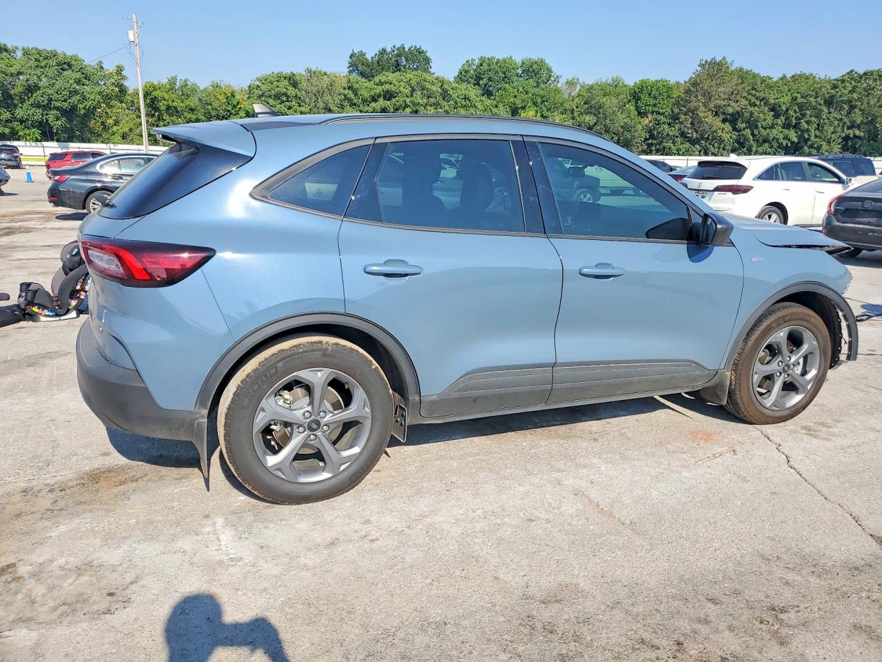 2025 Ford Escape St Line - Фото 3