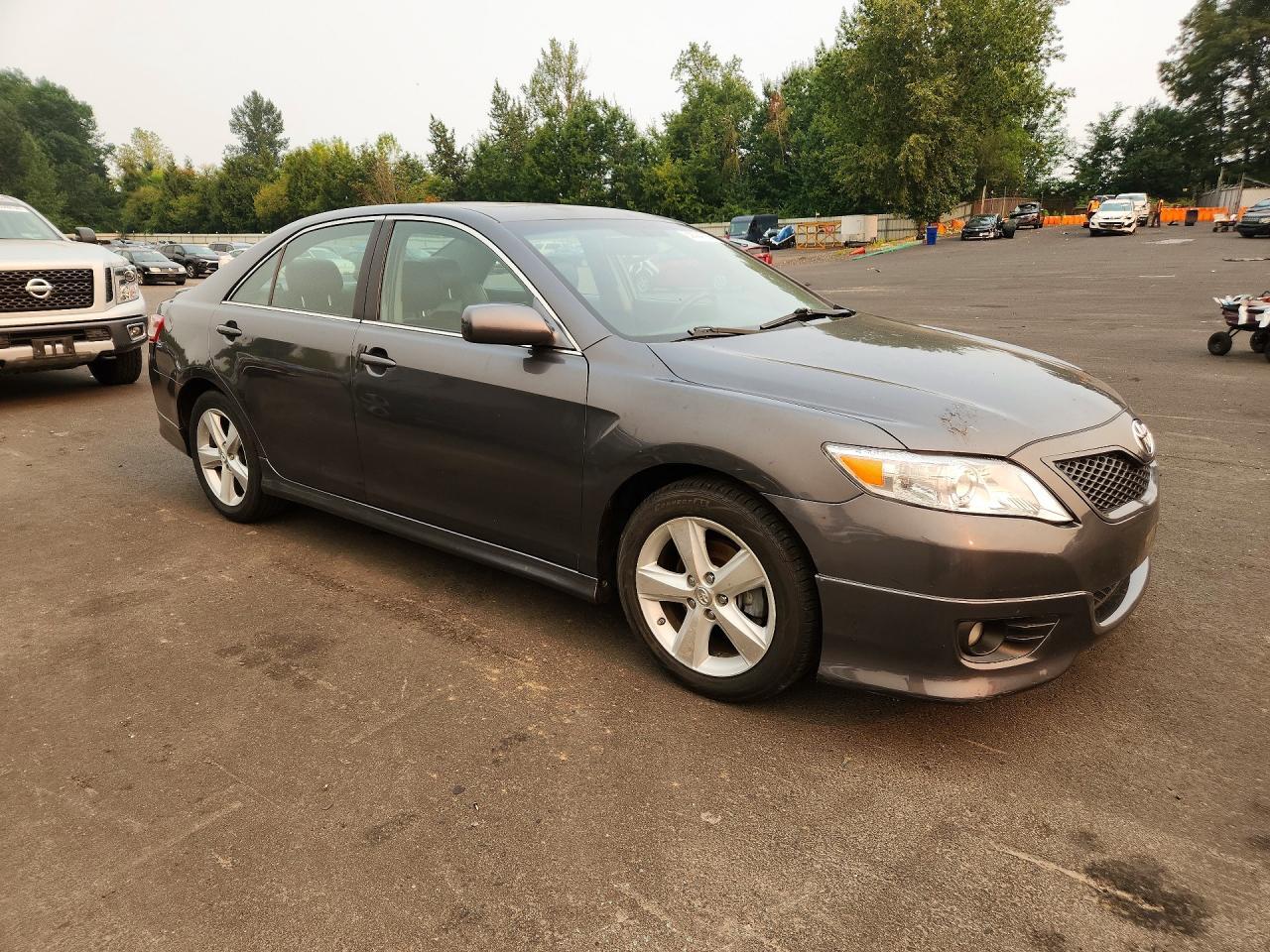 2011 Toyota Camry Se - Фото 4