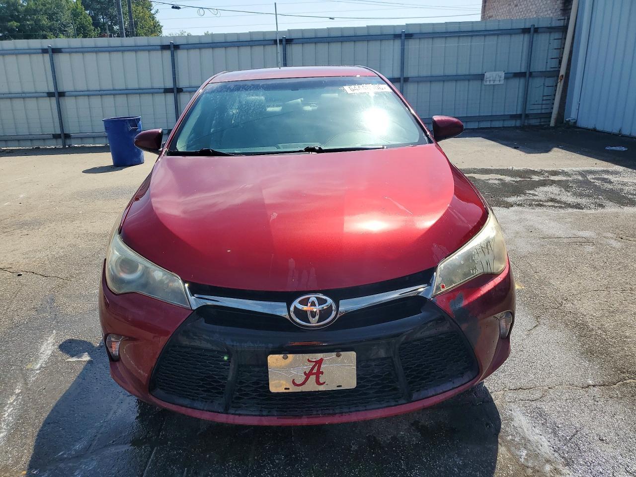 2017 Toyota Camry Se - Фото 5