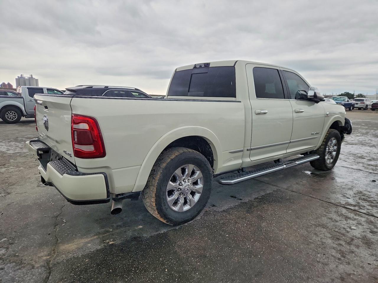 2022 Ram 2500 Limited - Фото 3