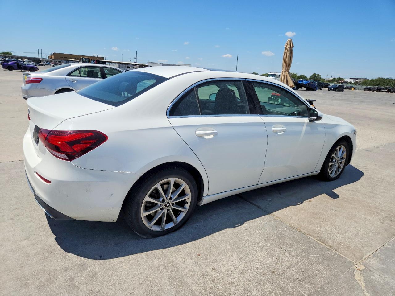 2019 Mercedes-Benz A 220 - Image 3