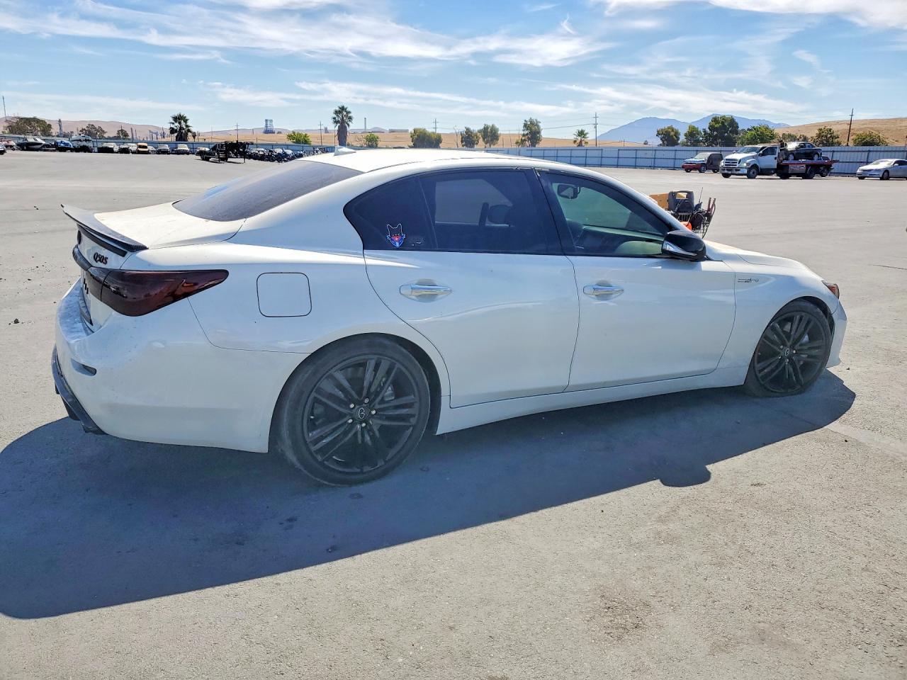 2016 Infiniti Q50 Sport - Image 3