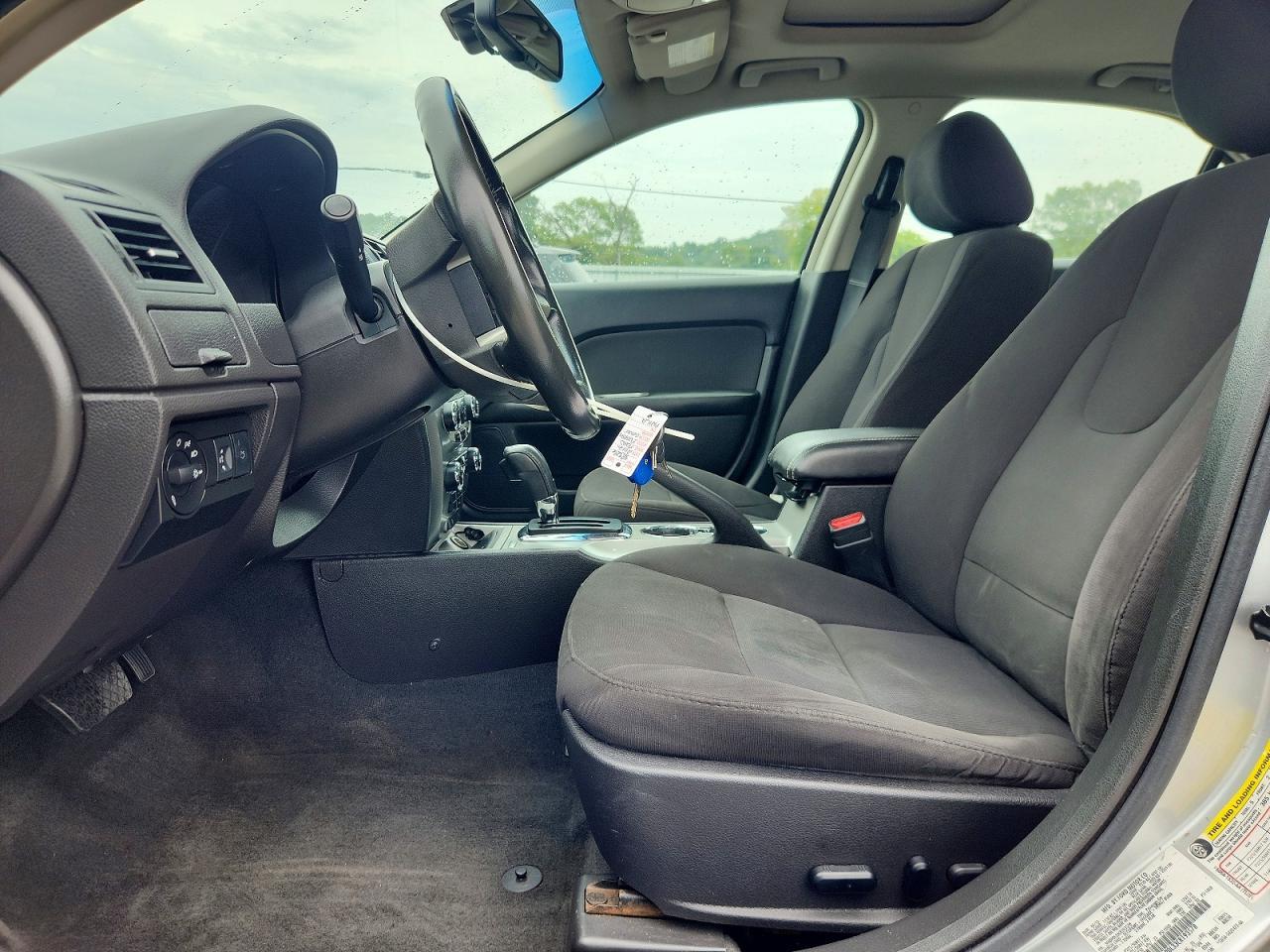 2012 Ford Fusion Hybrid - Image 7