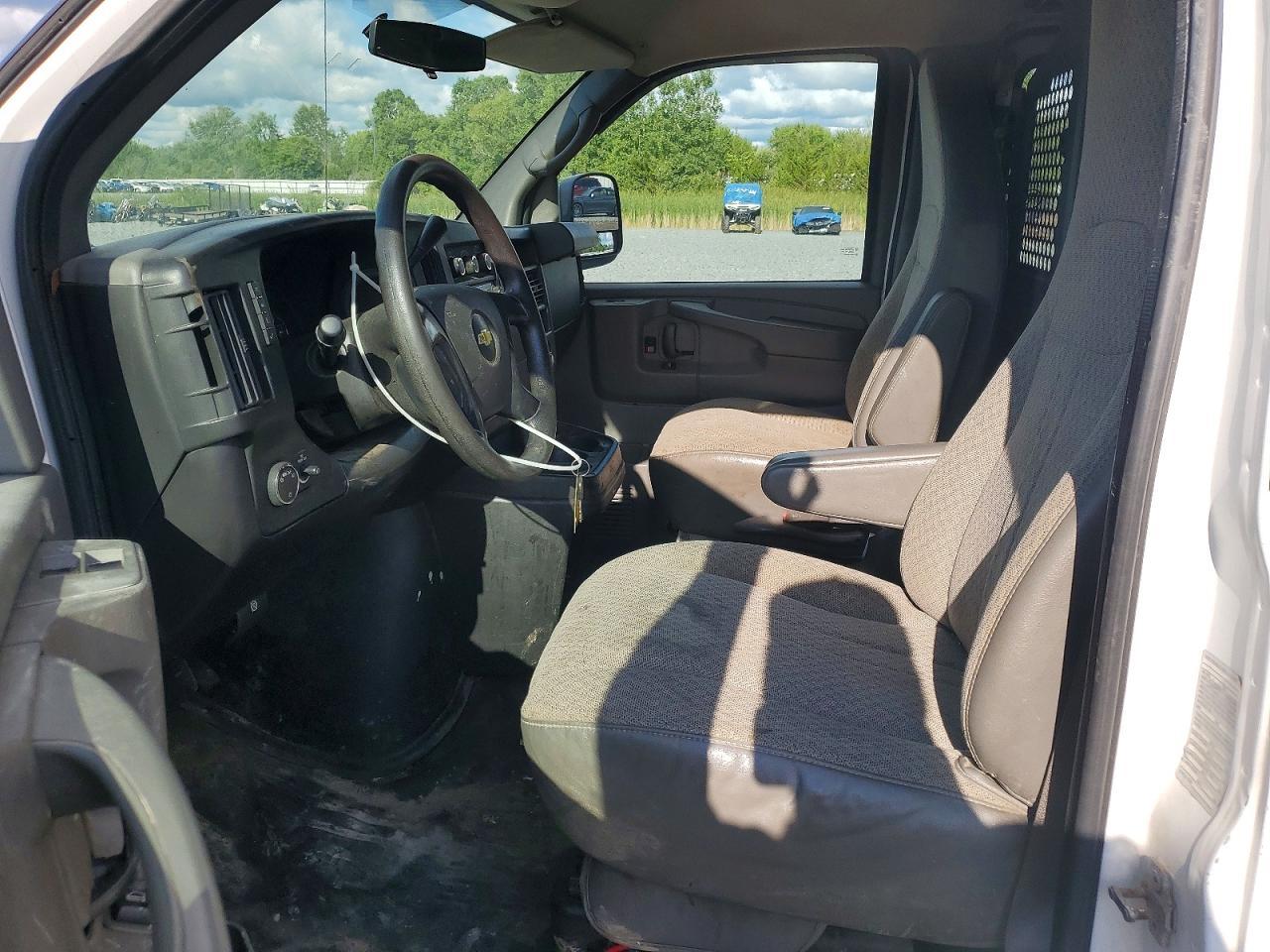 2014 Chevrolet Express G1500 - Фото 7