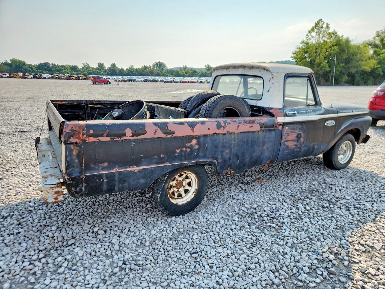 1965 Ford F100 - Фото 3