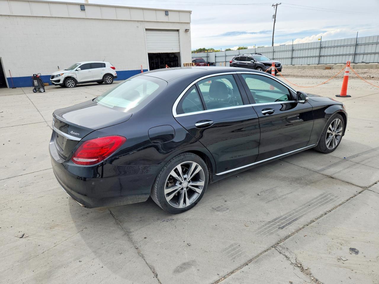 2015 Mercedes-Benz C 300 4Matic - Image 3