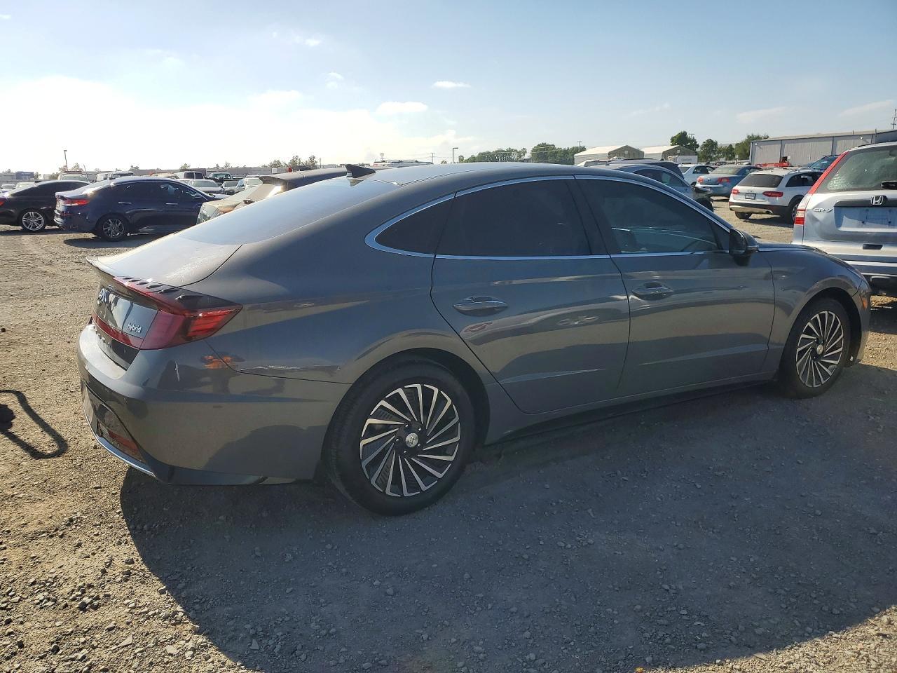 2021 Hyundai Sonata Hybrid Sel - Image 3