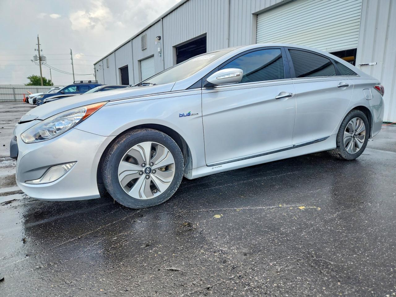 2013 Hyundai Sonata Hybrid