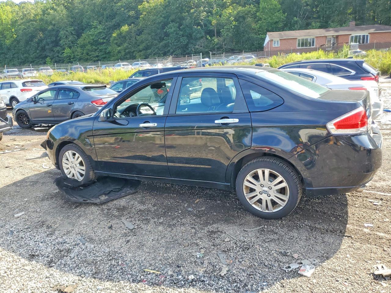 2010 Ford Focus Sel - Фото 2