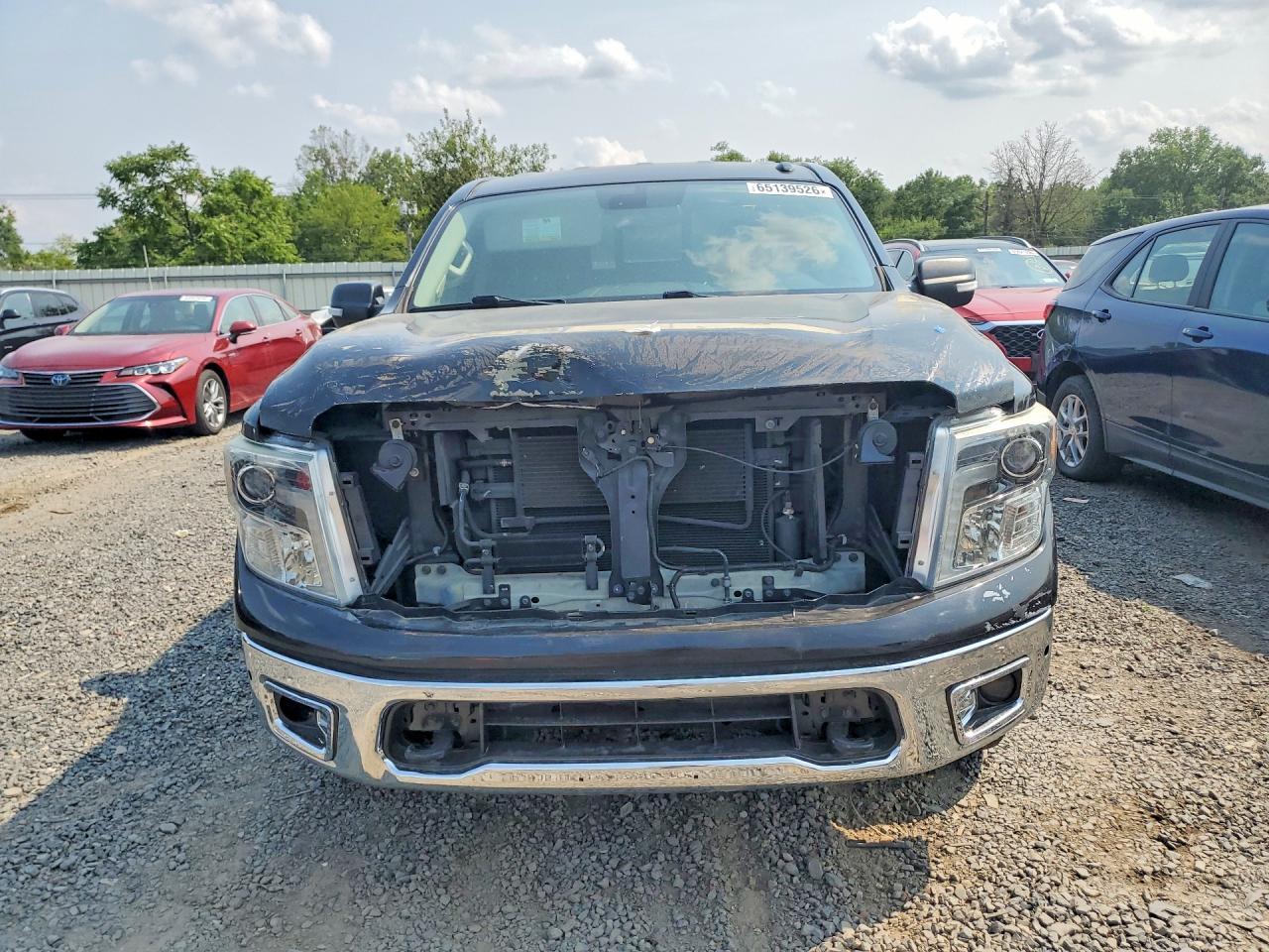 2017 Nissan Titan S - Image 5