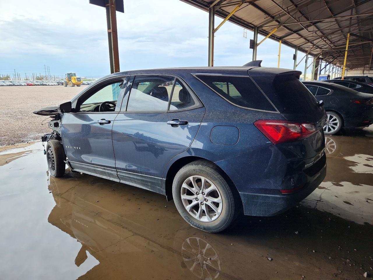 2019 Chevrolet Equinox Ls - Фото 2