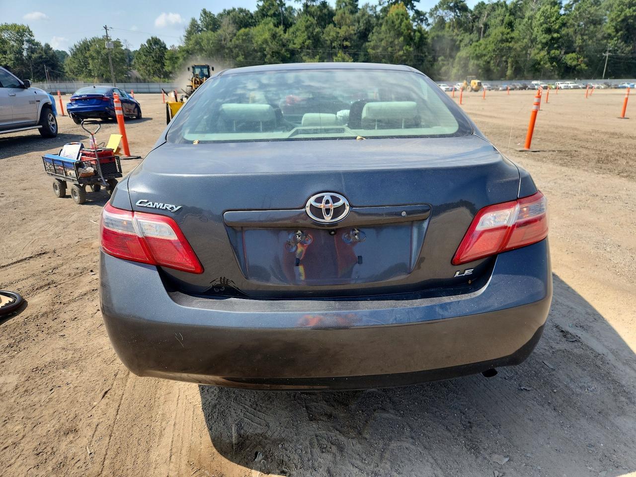2008 Toyota Camry Le - Фото 6
