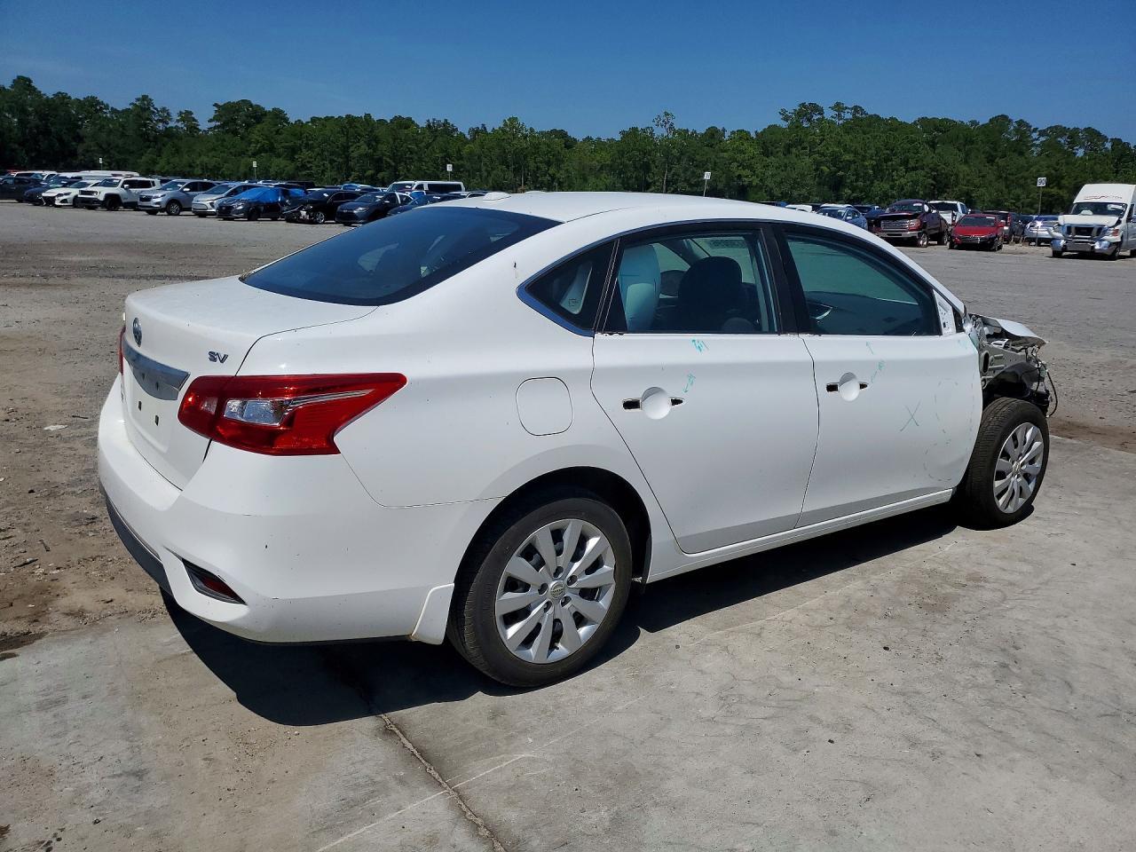 2017 Nissan Sentra Sv - Фото 3