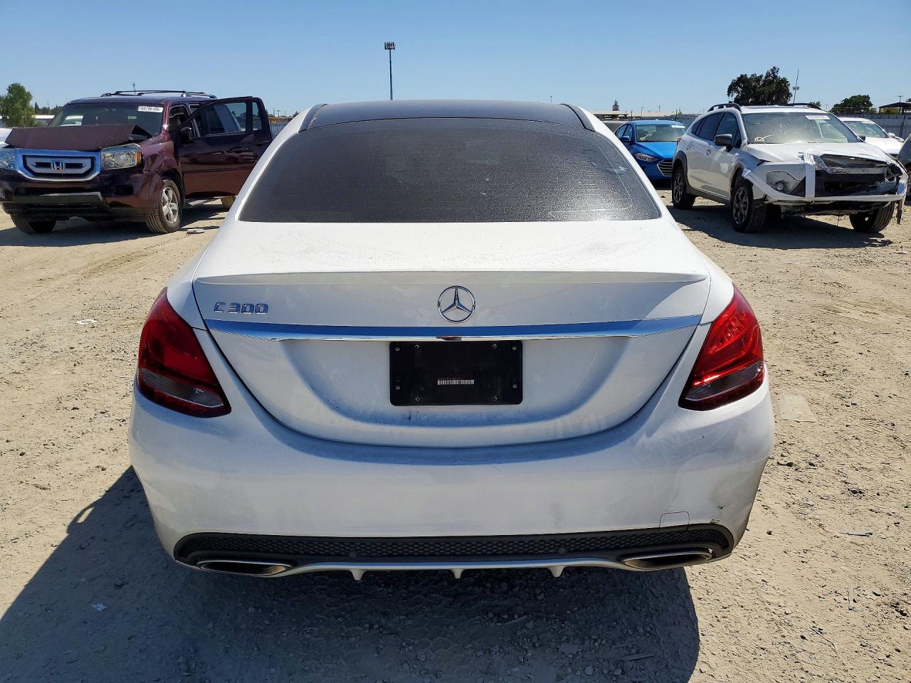 2016 Mercedes-Benz C 300 - Image 6