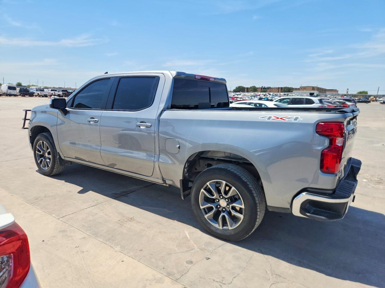 2025 Chevrolet Silverado K1500 Lt - Image 2