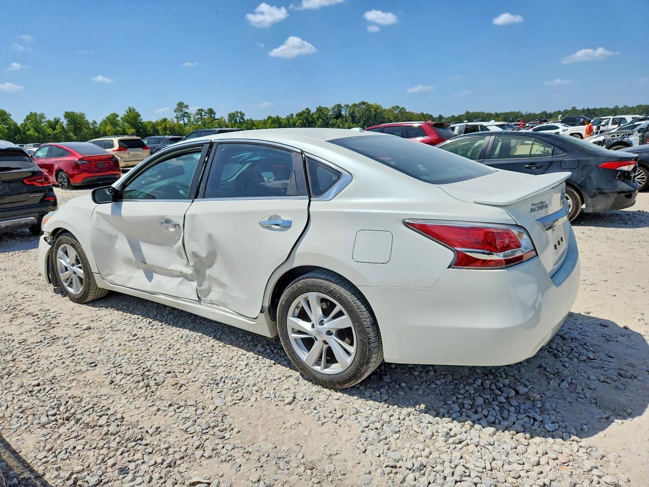 2015 Nissan Altima 2.5 Sv - Image 2