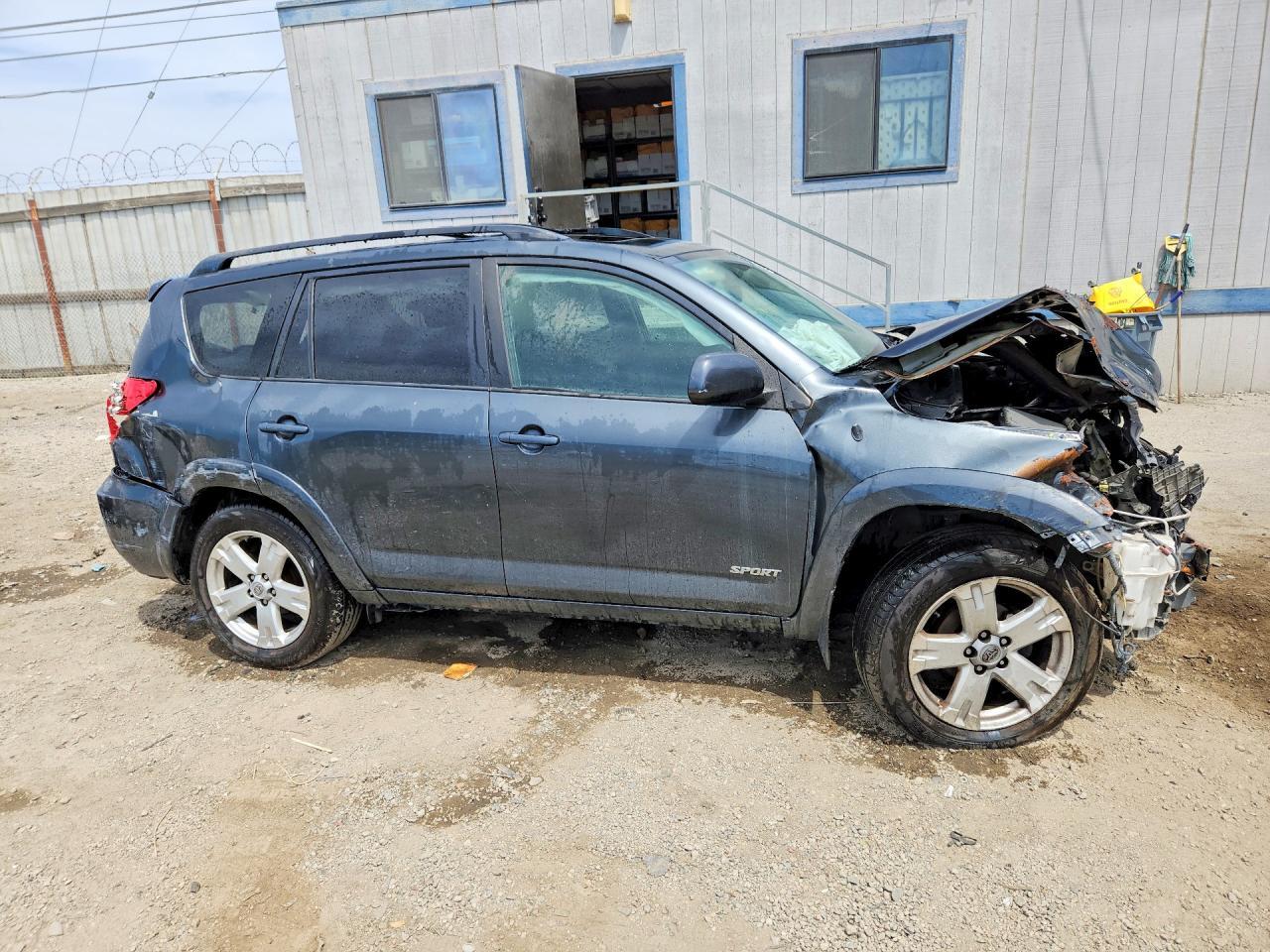 2006 Toyota Rav4 Sport - Image 4