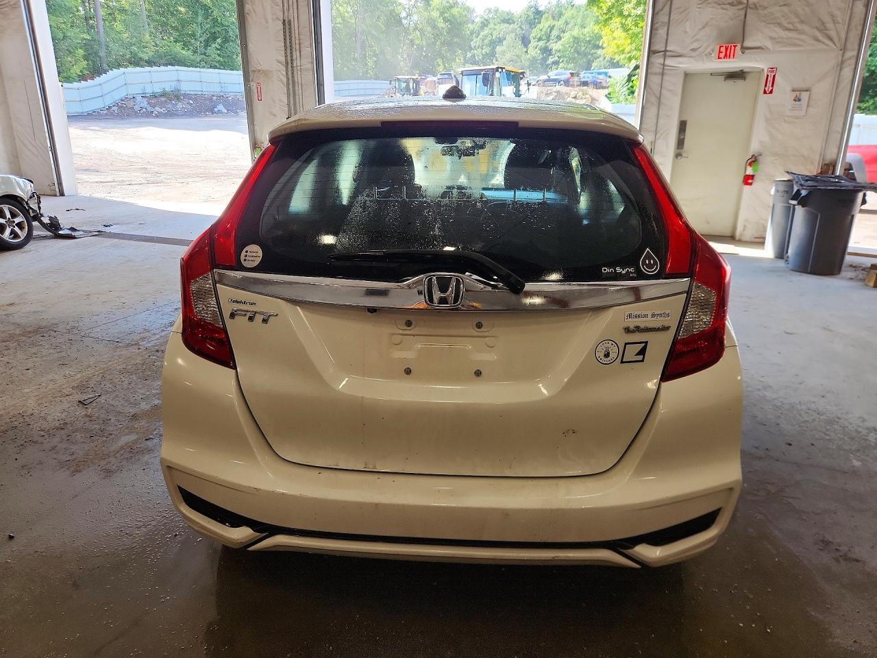 2020 Honda Fit Ex - Image 6