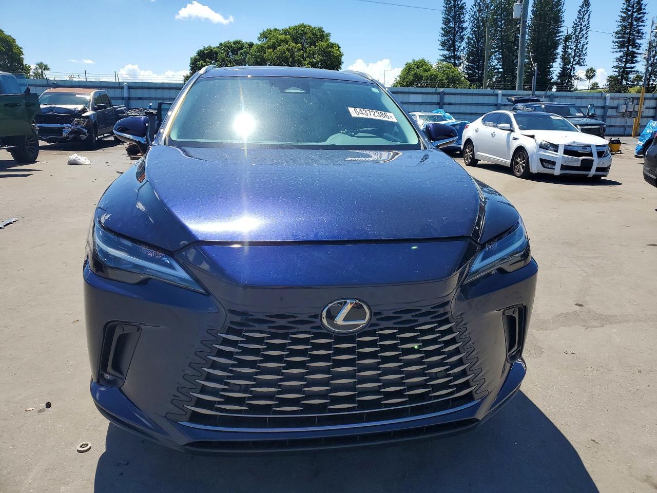 2023 Lexus Rx 350 Premium - Image 5