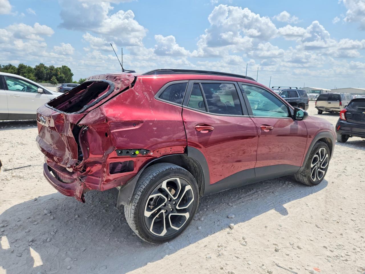 2025 Chevrolet Trax 2Rs - Фото 3