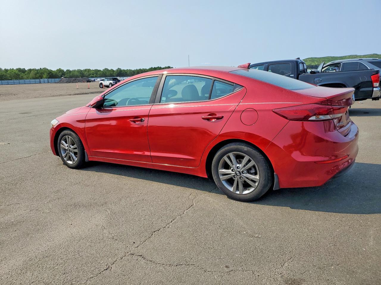 2018 Hyundai Elantra Sel - Фото 2