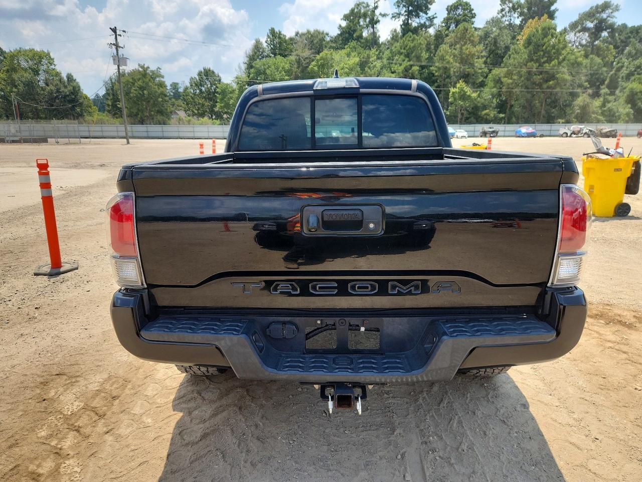 2017 Toyota Tacoma Sr - Фото 6
