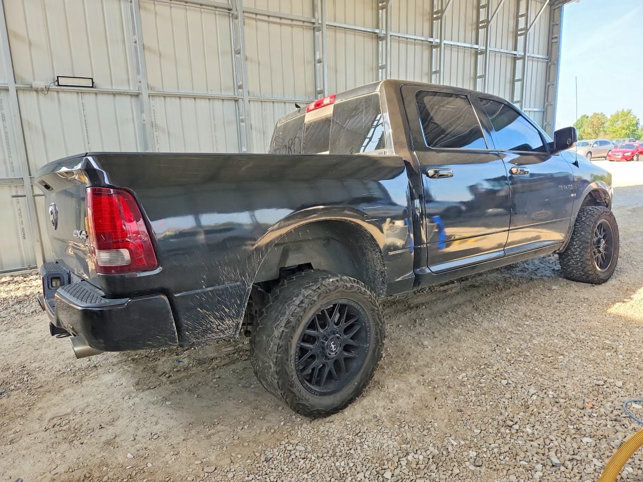 2014 Ram 1500 Sport - Фото 3