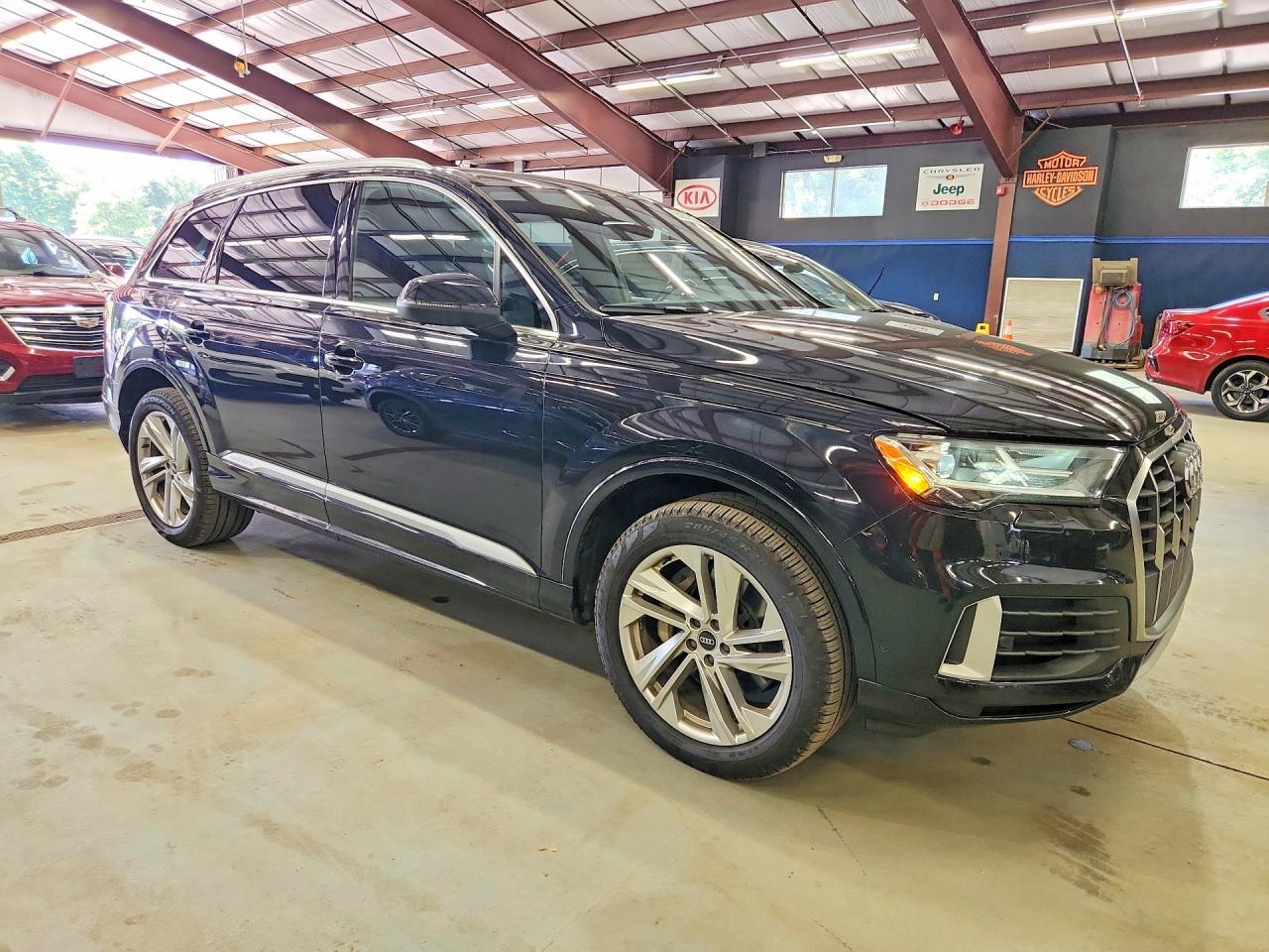 2021 Audi Q7 Premium Plus - Фото 4