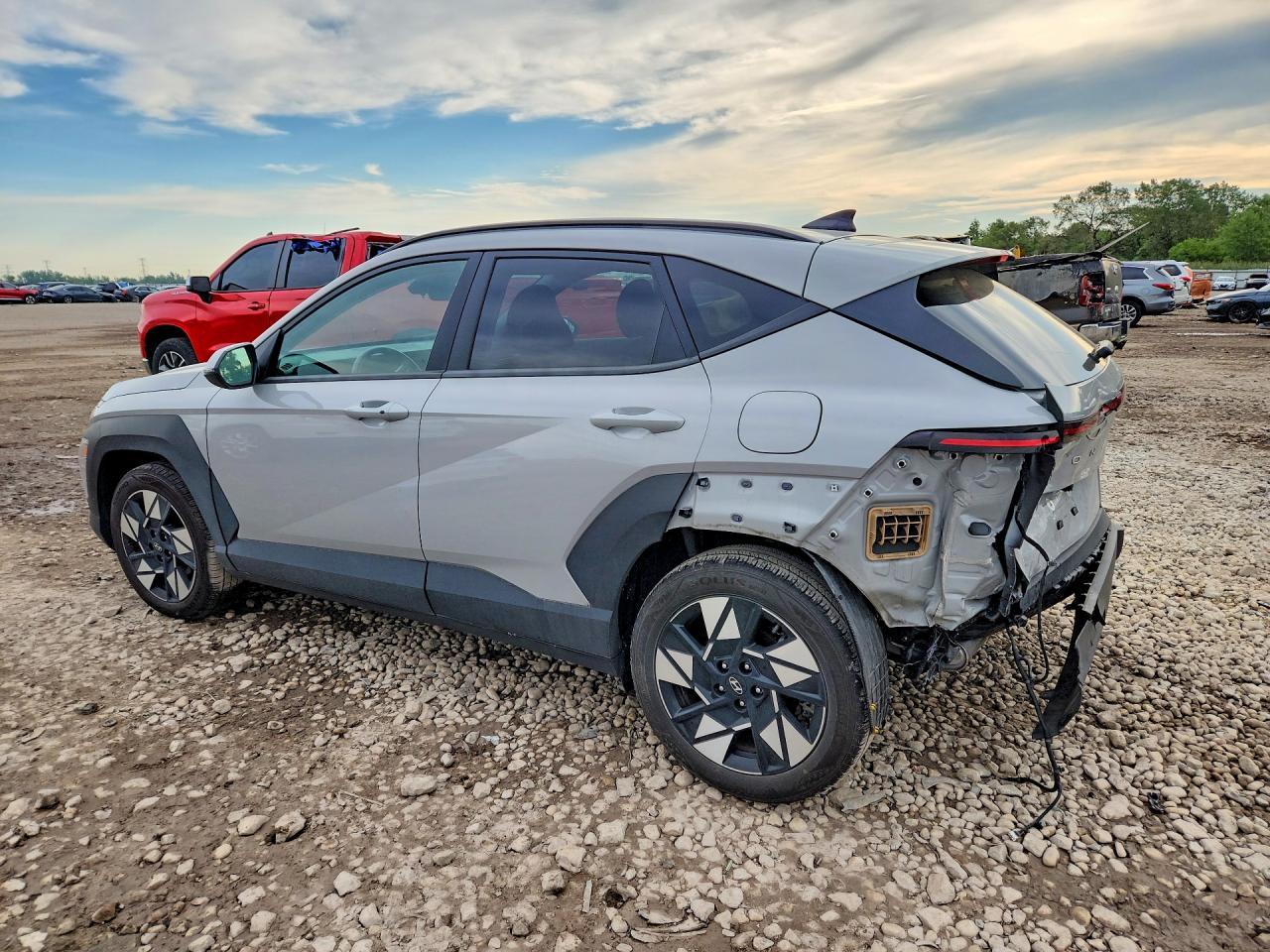 2024 Hyundai Kona Sel - Image 2