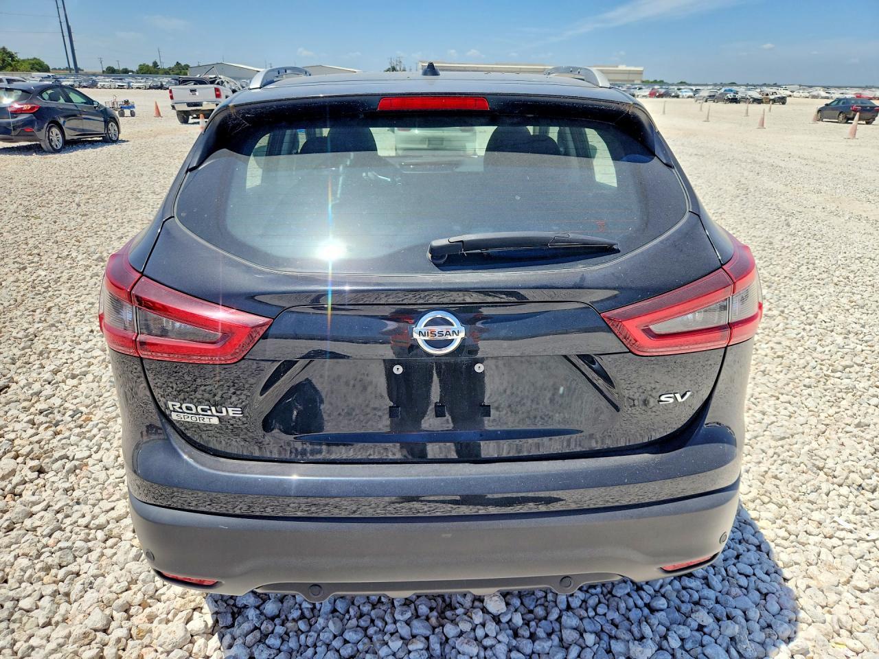 2022 Nissan Rogue Sport Sv - Image 6