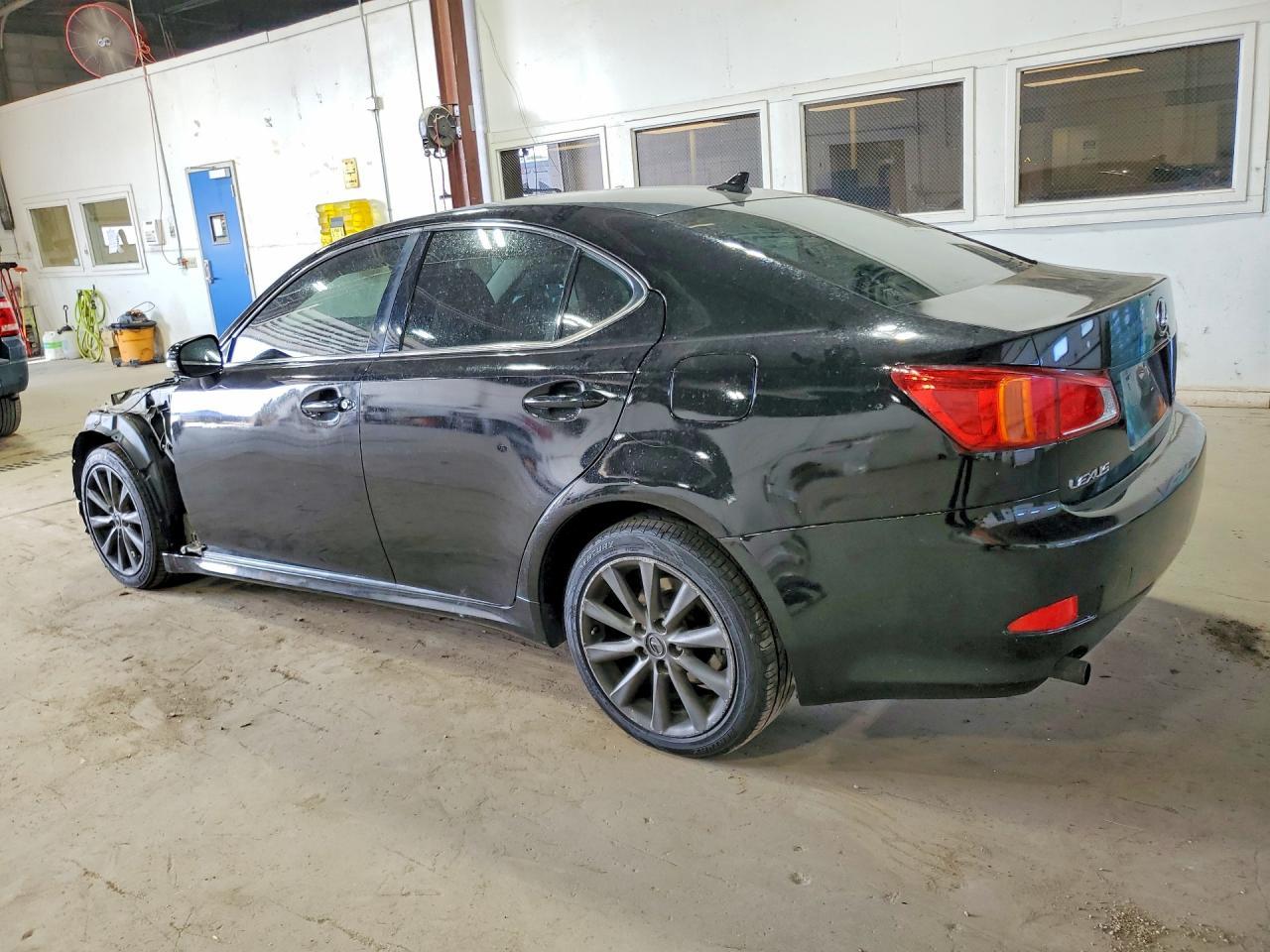 2009 Lexus Is 250 - Image 2