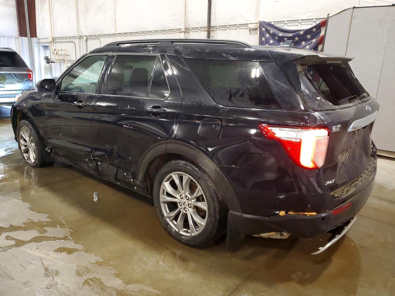 2020 Ford Explorer Xlt - Фото 2