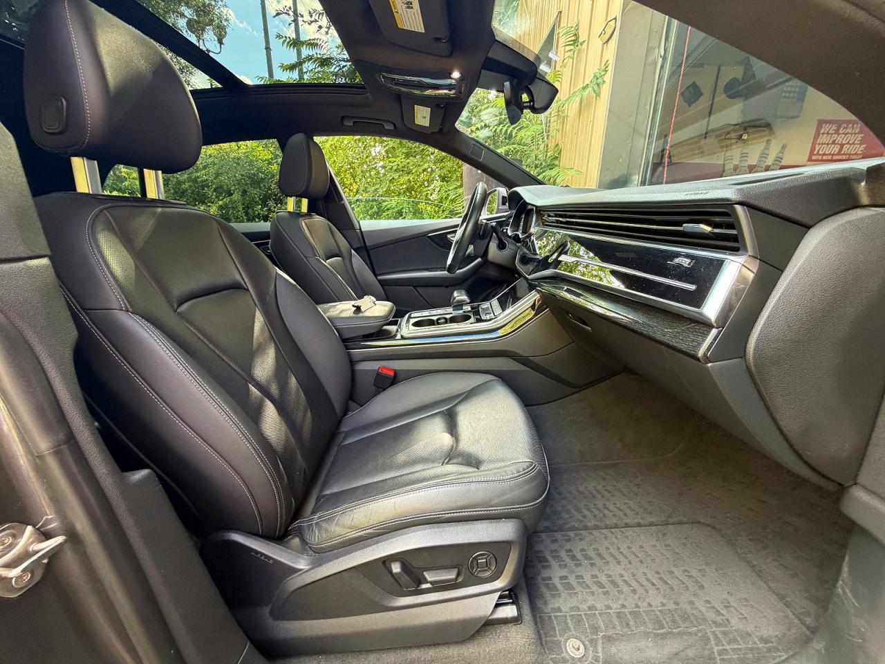 2019 Audi Q8 Premium Plus - Фото 5