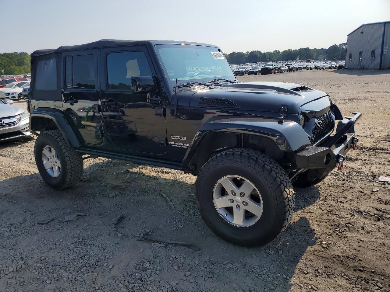 2015 Jeep Wrangler Unlimited Sport - Image 4