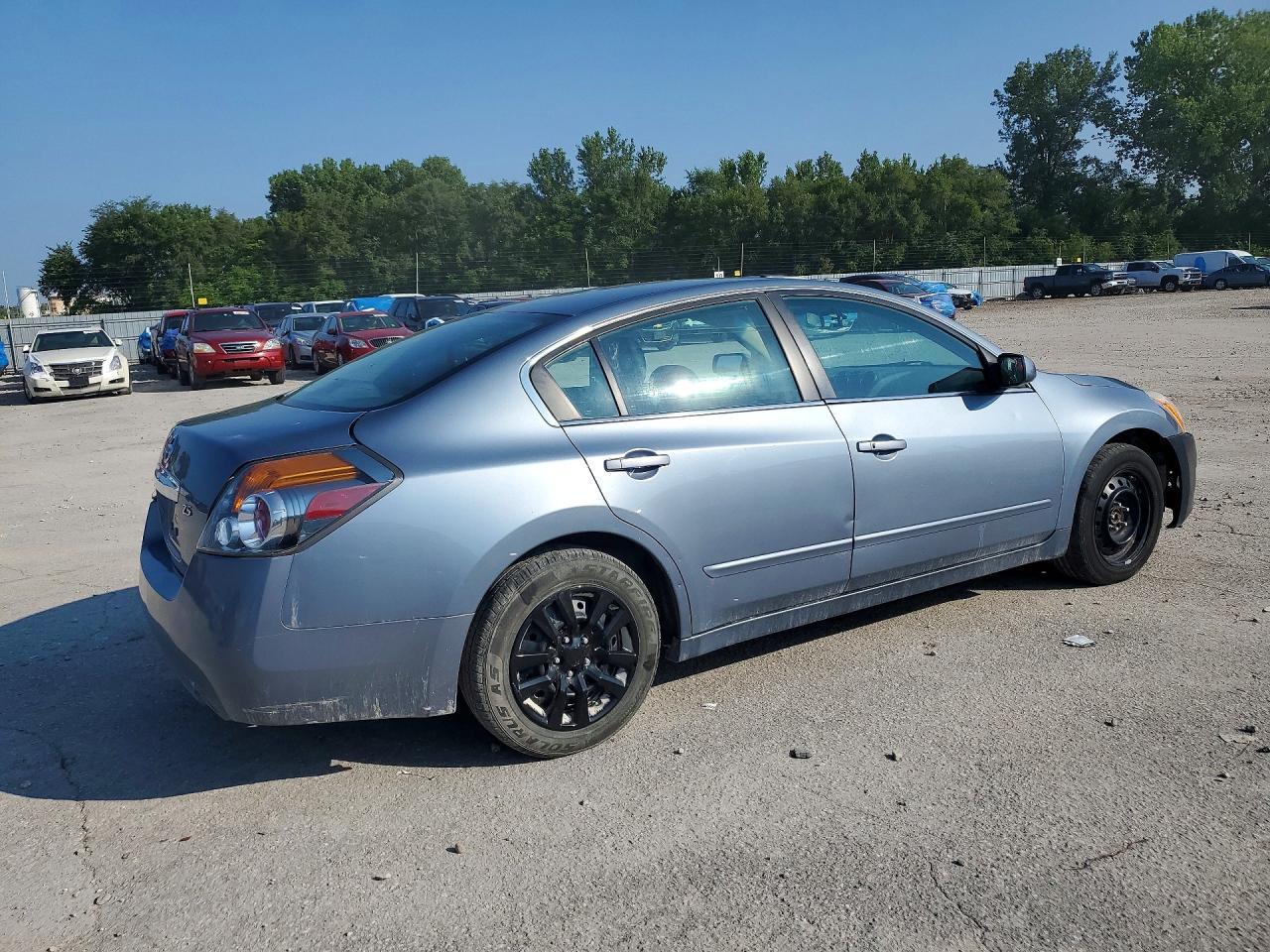 2012 Nissan Altima 2.5 - Image 3