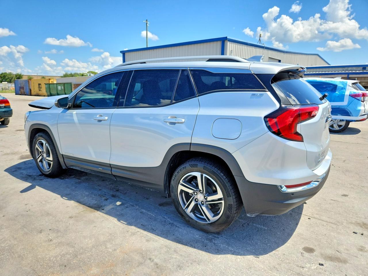 2021 GMC Terrain Slt - Фото 2