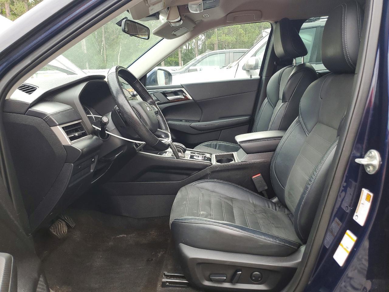 2023 Mitsubishi Outlander Se - Фото 7