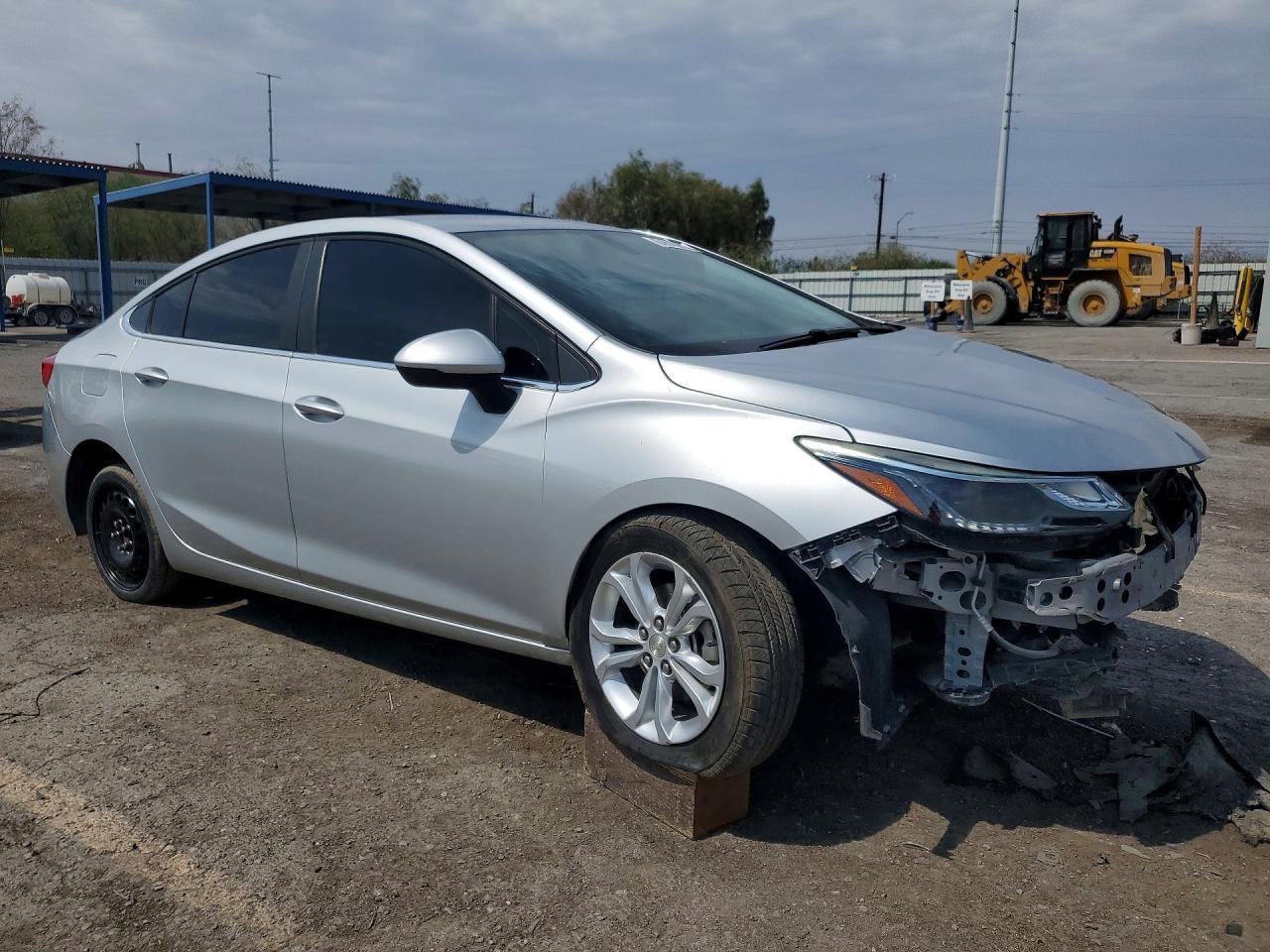 2019 Chevrolet Cruze Lt - Image 4