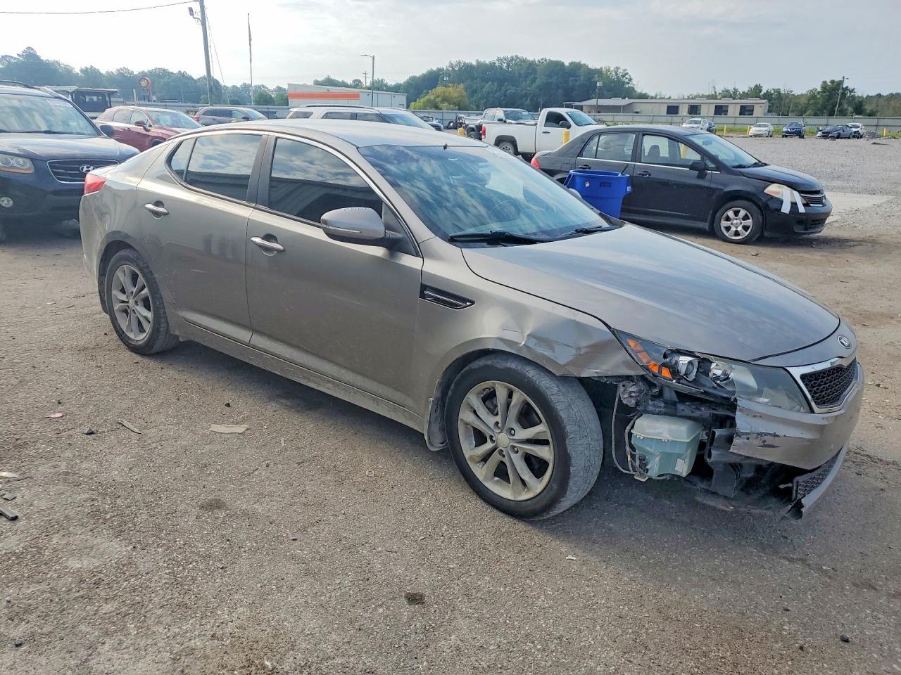 2013 Kia Optima Ex - Image 4