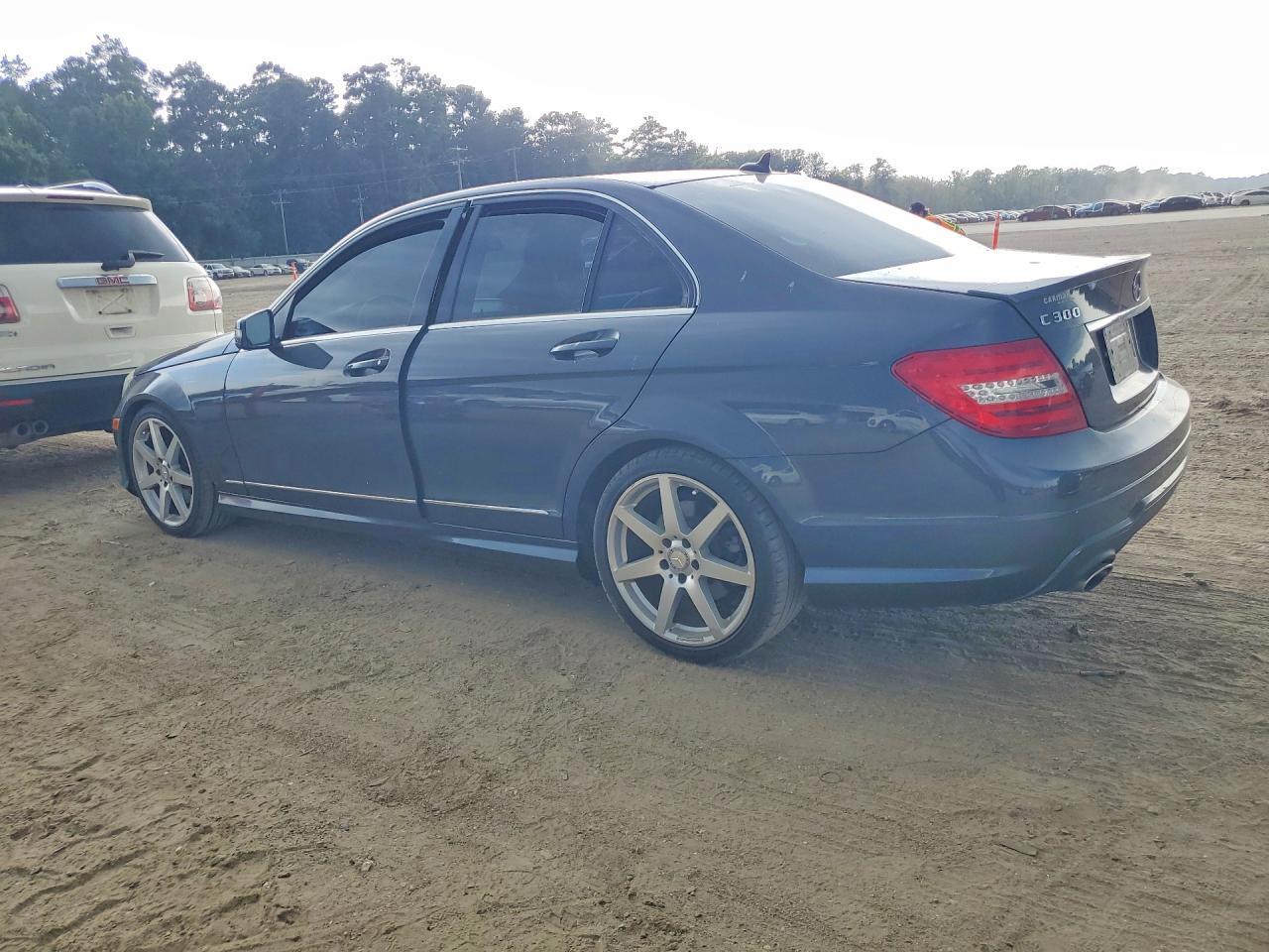 2013 Mercedes-Benz C 300 4Matic - Image 2