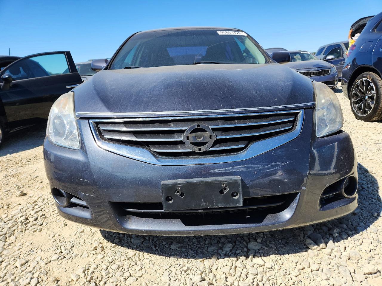 2012 Nissan Altima 2.5 - Image 5