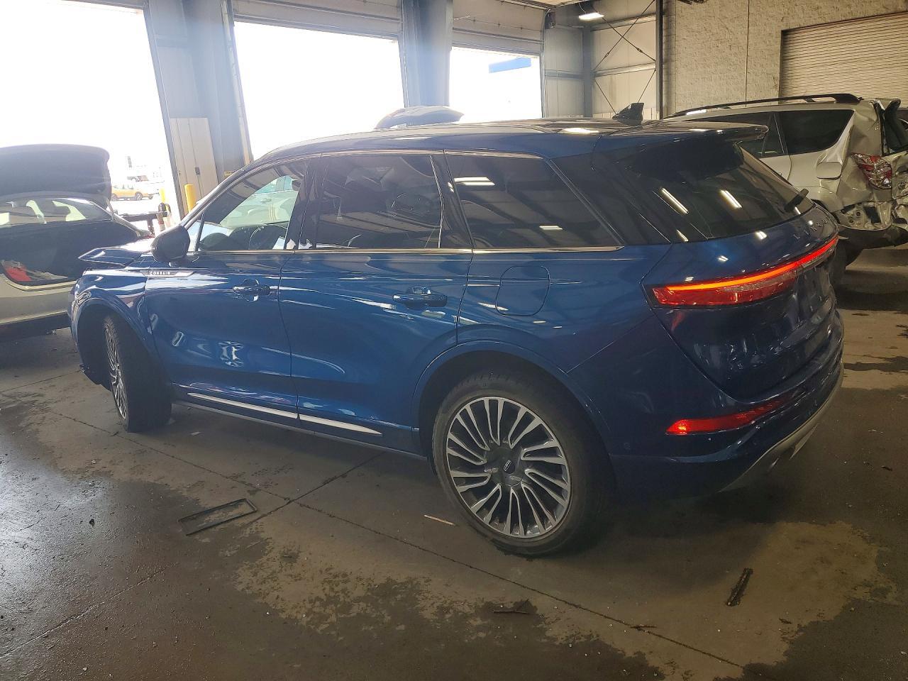2020 Lincoln Corsair Reserve - Фото 2
