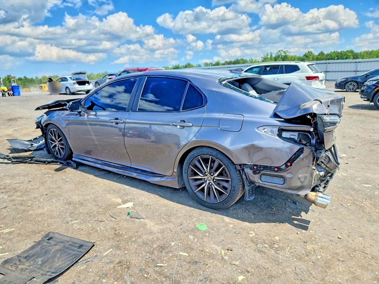 2021 Toyota Camry Se - Image 2