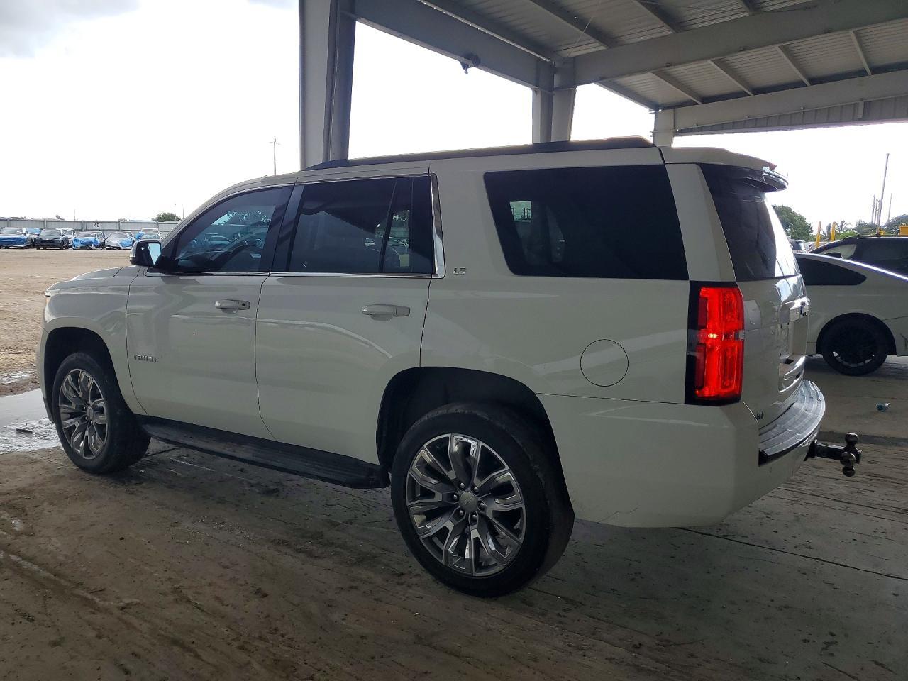 2015 Chevrolet Tahoe C1500 Ls - Фото 2
