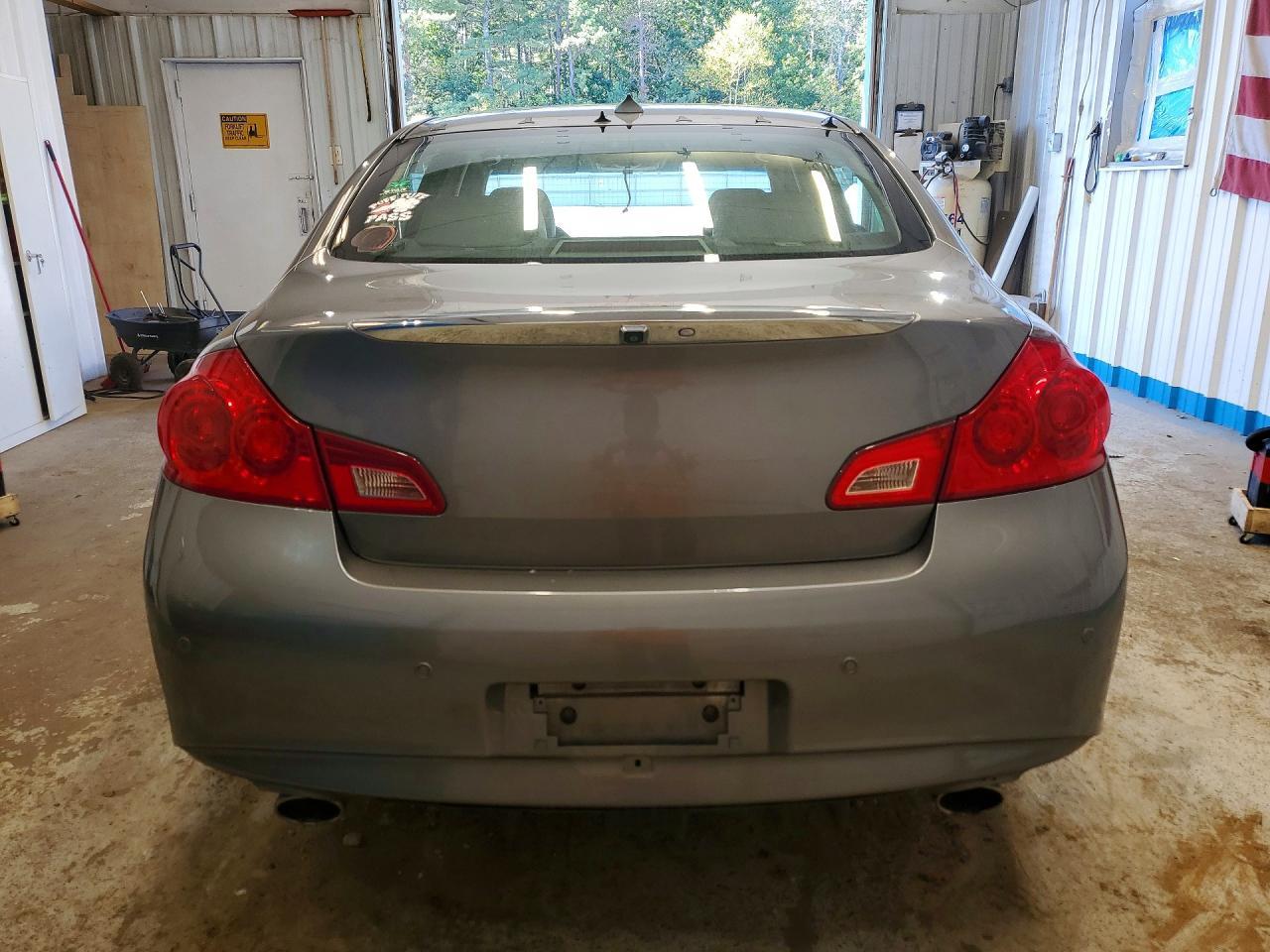 2011 Infiniti G37 Sedan X - Image 6